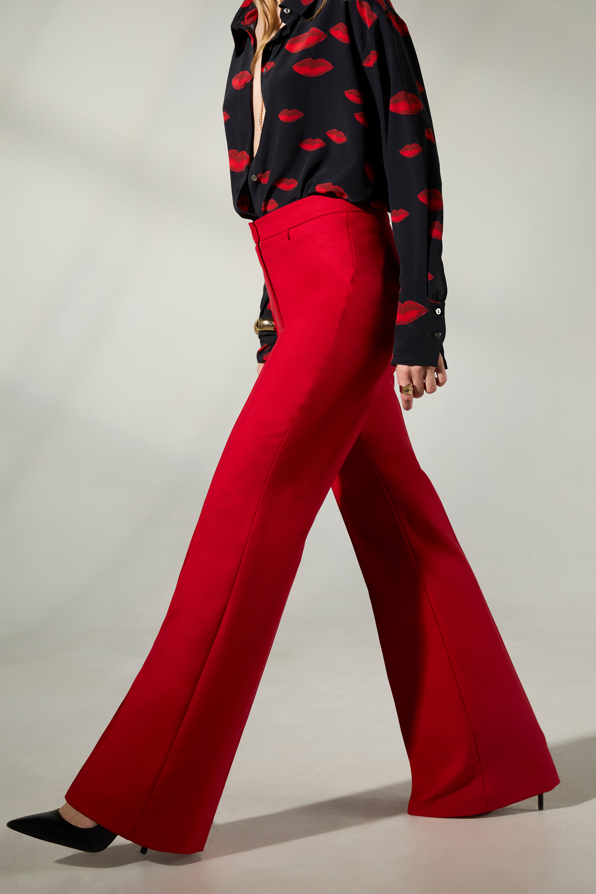 Trousers guide